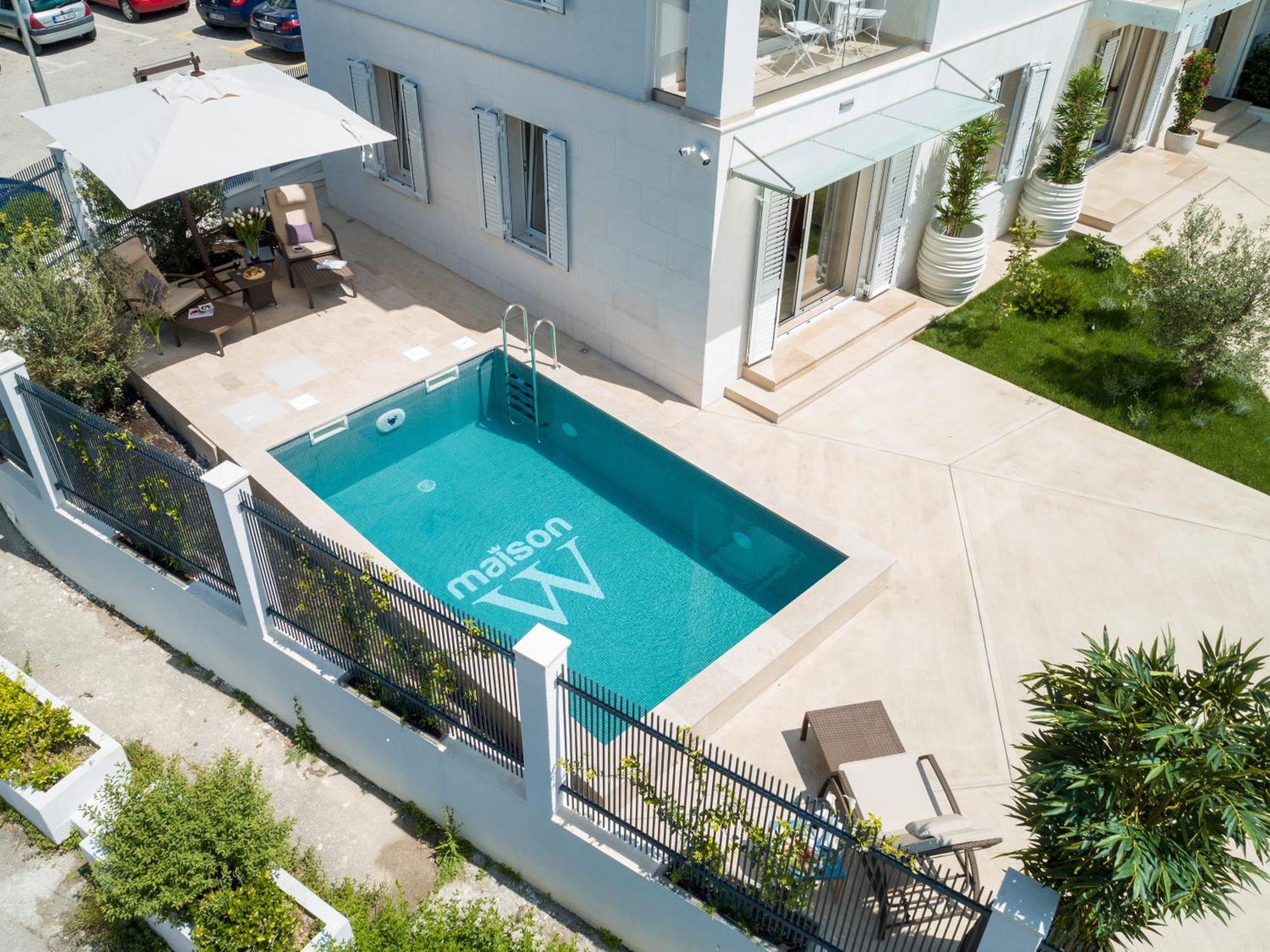 Maison W Kotor Kültér fotó
