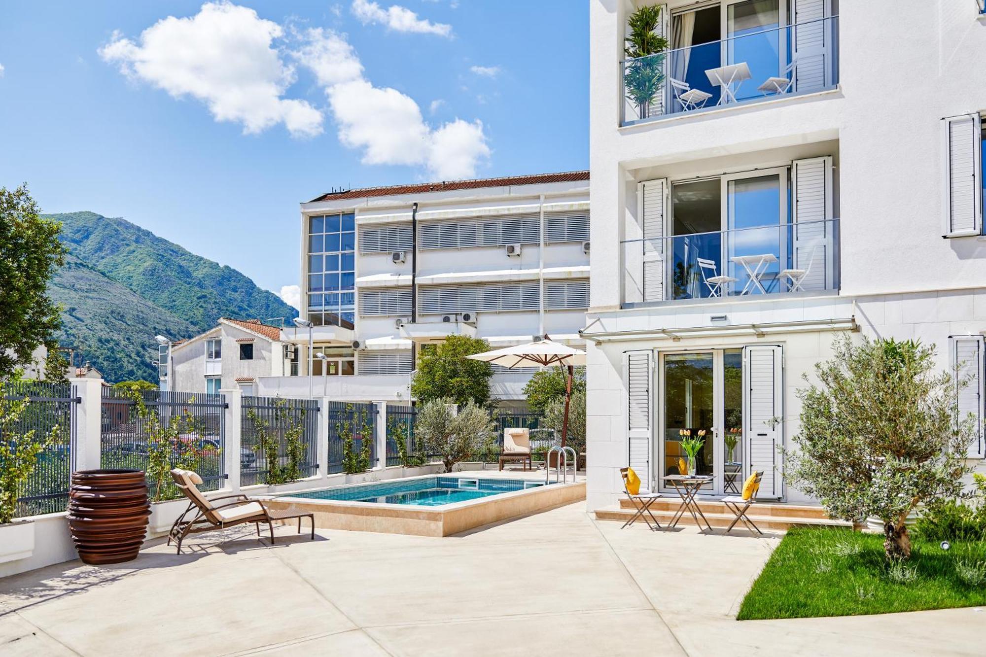 Maison W Kotor Kültér fotó